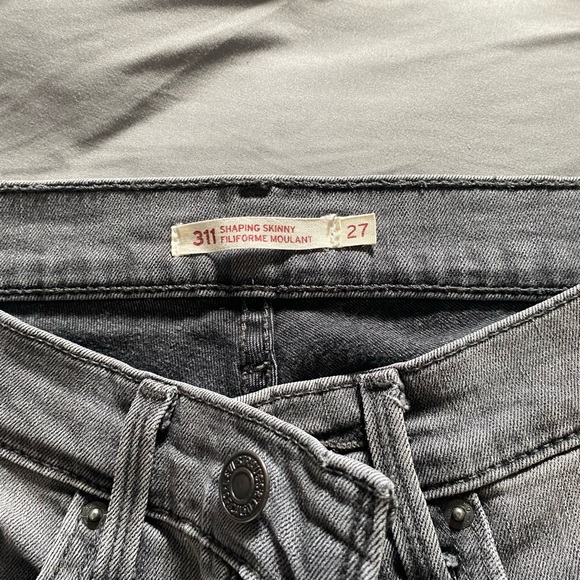 Levi Dark Gray Shaping Skinny Jeans - Picture 3 of 3